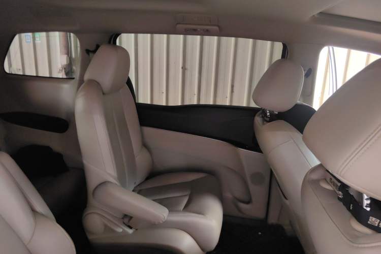 Used Buick GL8 2018 28T Luxury Model China VI Standard Left Rear Door Interior