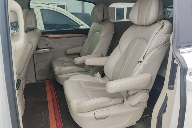 Used Buick GL8 2018 ES 28T Comfort Model China VI Standard Left Rear Seat