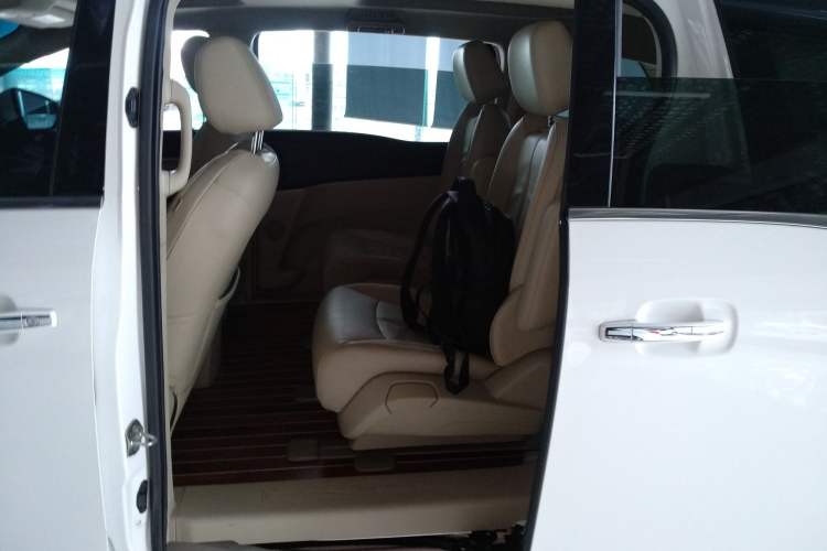 Used Buick GL8 2018 28T Luxury Model China VI Standard Left Rear Seat