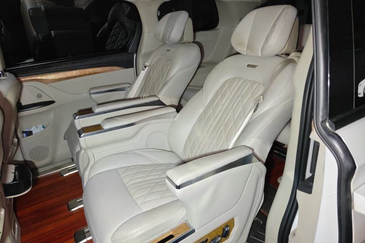 Used Buick GL8 2018 ES 28T Comfort Model China VI Standard Left Rear Seat