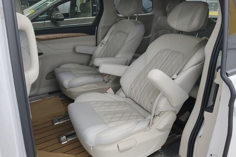 Used Buick GL8 2018 ES 28T Comfort Model China VI Standard Left Rear Seat