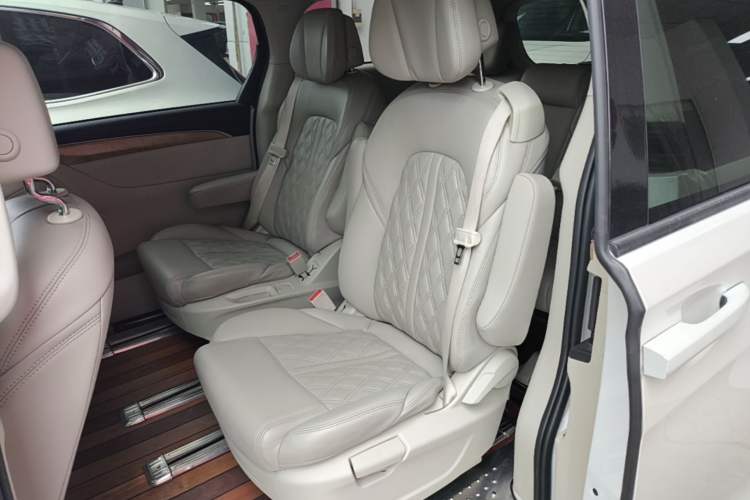 Used Buick GL8 2018 ES 28T Comfort Model China VI Standard Left Rear Seat