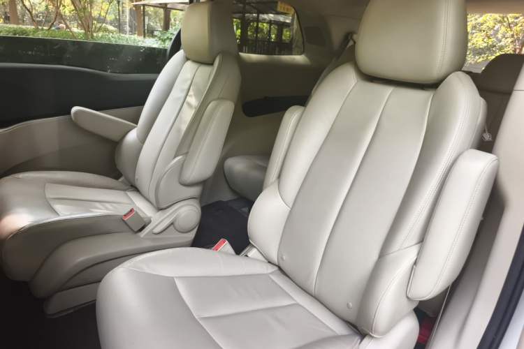 Used Buick GL8 2018 28T Prestige Version China VI Standard Left Rear Seat