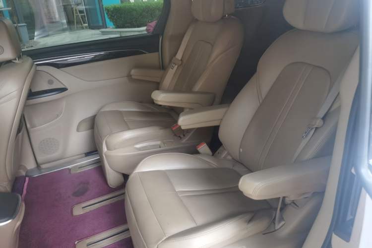 Used Buick GL8 2018 ES 28T Luxury Model China VI Standard Left Rear Seat