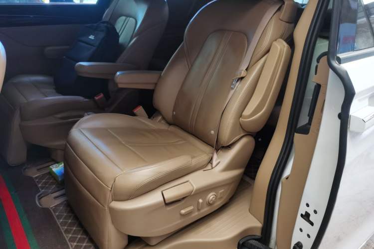 Used Buick GL8 2018 ES 28T Flagship Model China VI Standard Left Rear Seat