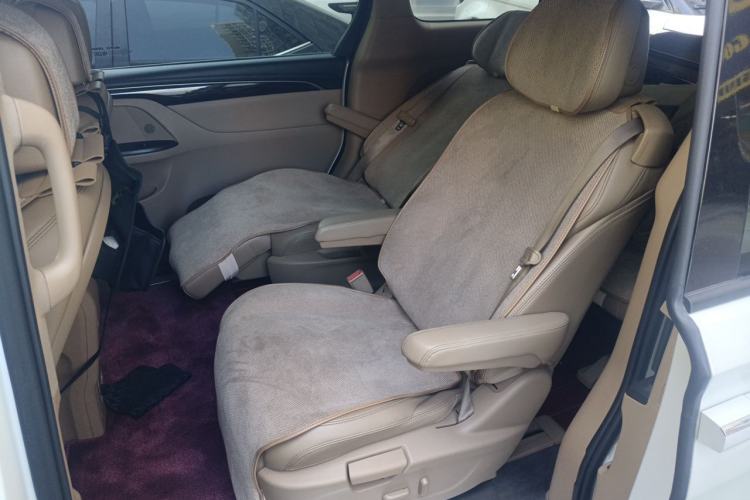 Used Buick GL8 2018 ES 28T Luxury Model China VI Standard Left Rear Seat