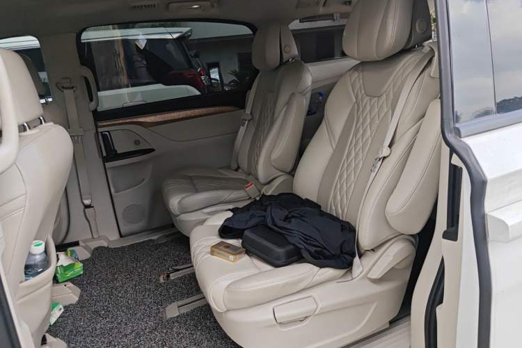 Used Buick GL8 2018 ES 28T Comfort Model China VI Standard Left Rear Seat