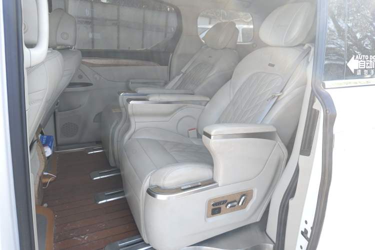 Used Buick GL8 2018 ES 28T Comfort Model China VI Standard Left Rear Seat