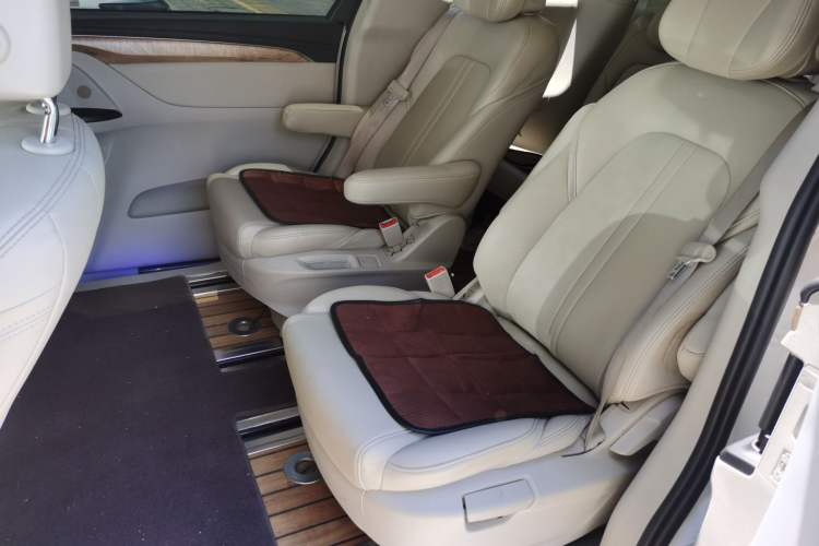 Used Buick GL8 2018 ES 28T Comfort Model China VI Standard Left Rear Seat