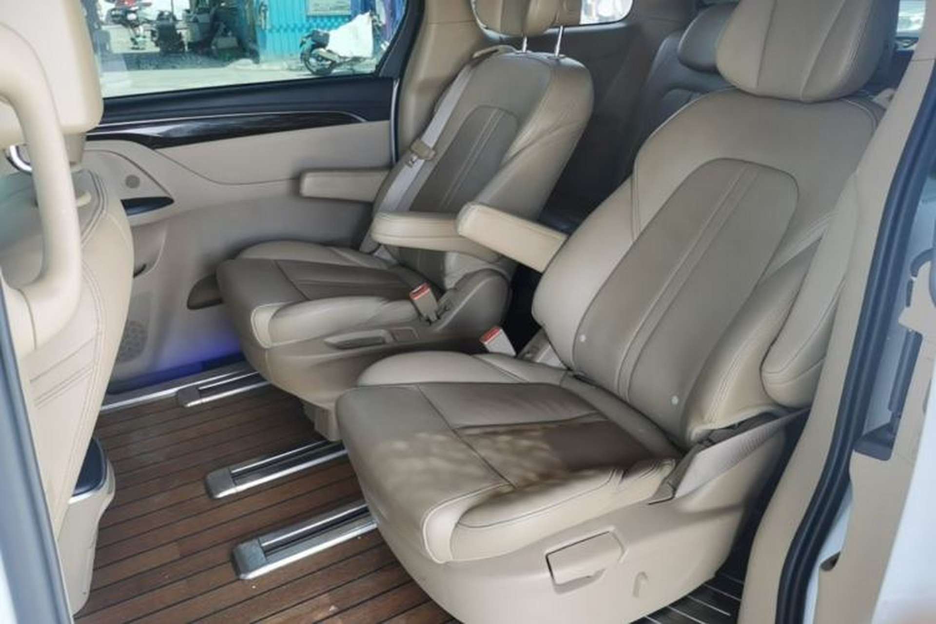 Used Buick GL8 2018 ES 28T Premium Model China VI Standard Left Rear Seat