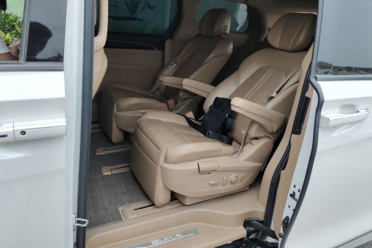 Used Buick GL8 2018 ES 28T Luxury Model China VI Standard Left Rear Seat