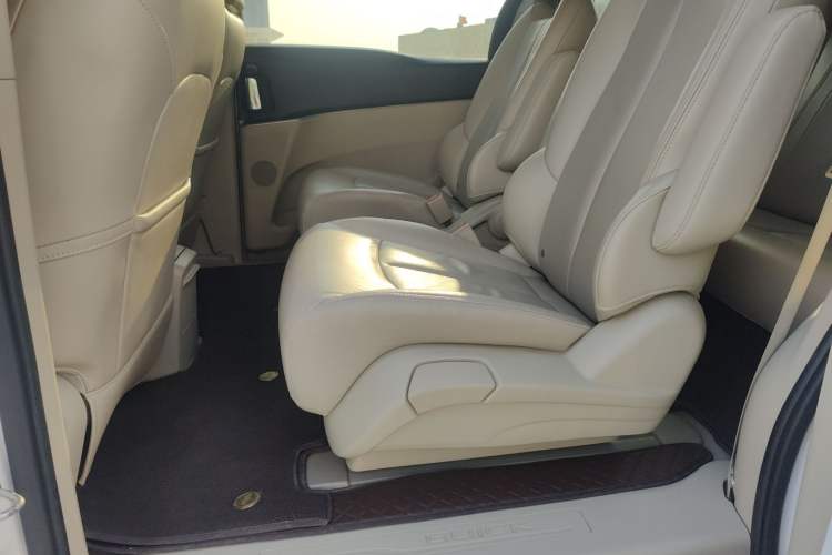 Used Buick GL8 2018 28T Luxury Model China VI Standard Left Rear Seat