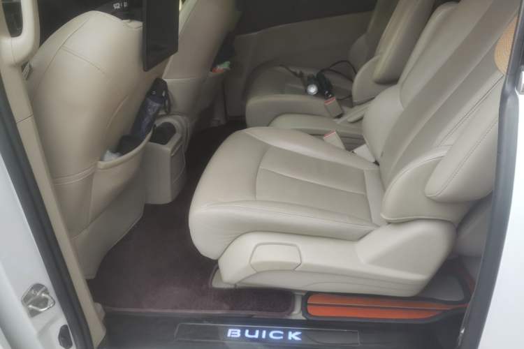 Used Buick GL8 2018 28T Luxury Model China VI Standard Left Rear Seat
