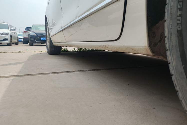 Used Buick GL8 2018 ES 28T Comfort Model China VI Standard Left Side Sill