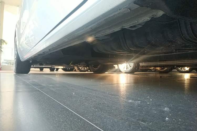 Used Buick GL8 2018 ES 28T Luxury Model China VI Standard Left Side Sill