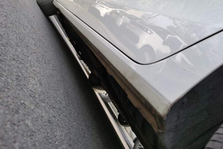 Used Buick GL8 2018 ES 28T Luxury Model China VI Standard Left Side Sill
