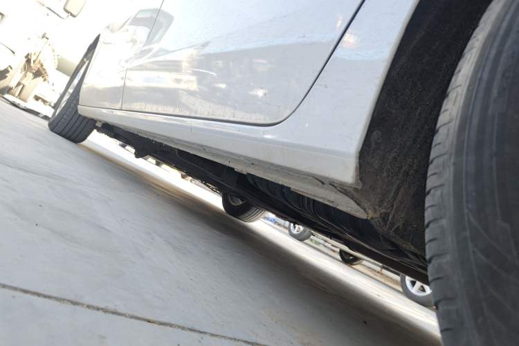 Used Buick GL8 2018 ES 28T Comfort Model China VI Standard Left Side Sill