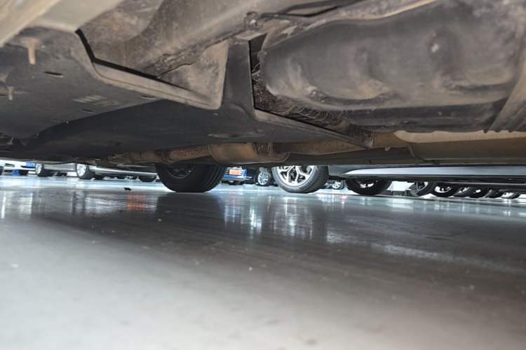 Used Buick GL8 2018 ES 28T Luxury Model China VI Standard Left Side Sill