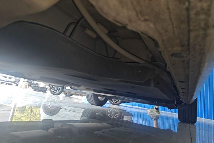 Used Buick GL8 2018 28T Luxury Model China VI Standard Left Side Sill