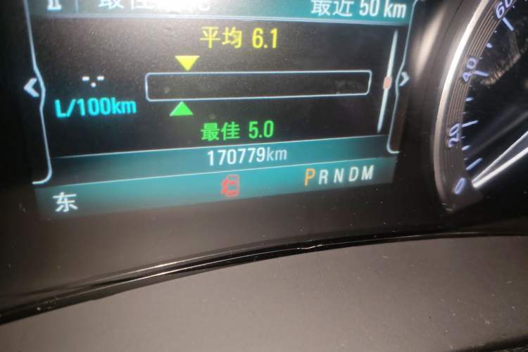 Used Buick GL8 2018 ES 28T Flagship Model China VI Standard Odometer Close Up