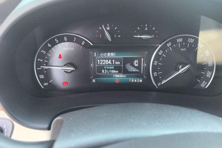 Used Buick GL8 2018 ES 28T Comfort Model China VI Standard Odometer Close Up