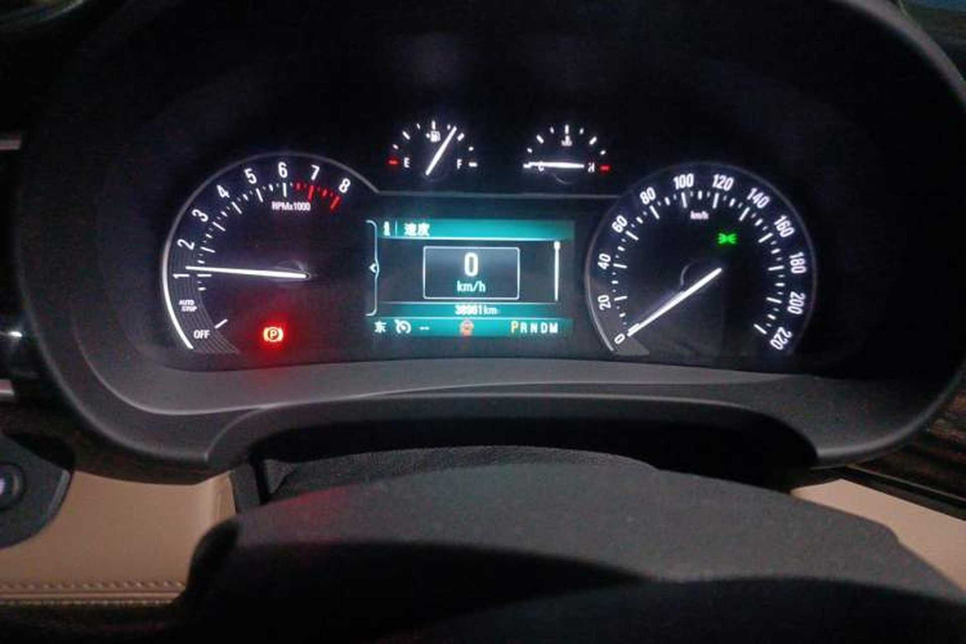 Used Buick GL8 2018 ES 28T Luxury Model China VI Standard Odometer Close Up