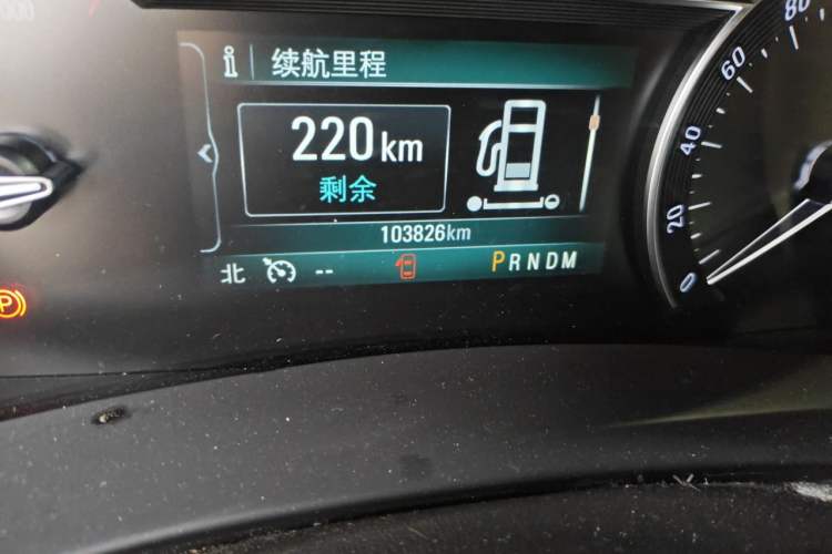Used Buick GL8 2018 ES 28T Comfort Model China VI Standard Odometer Close Up