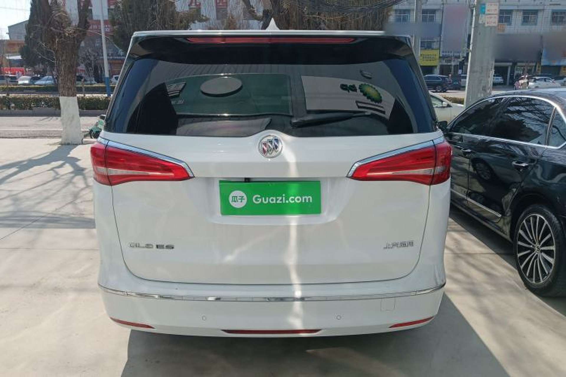 Used Buick GL8 2018 ES 28T Comfort Model China VI Standard Rear