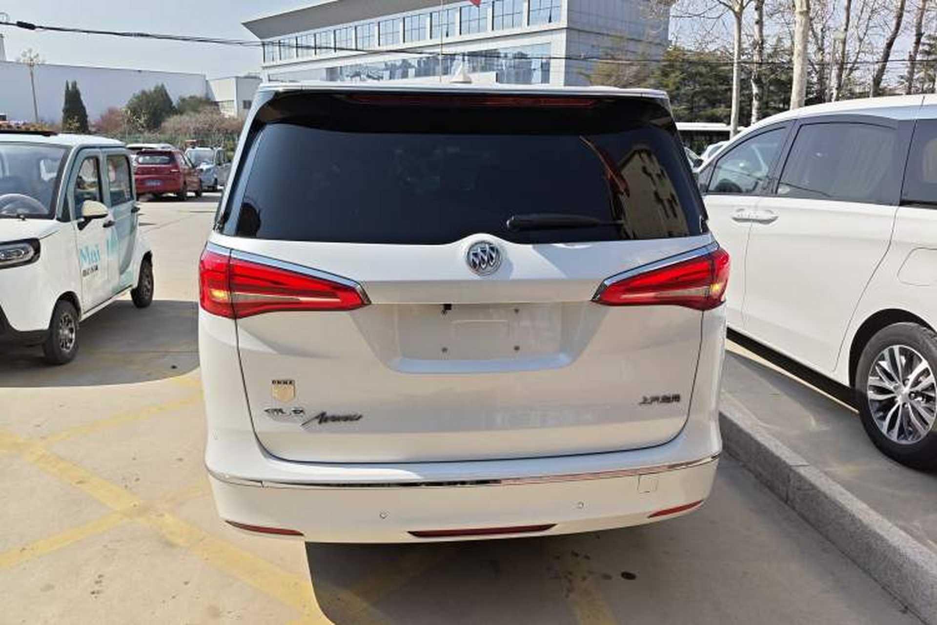 Used Buick GL8 2018 ES 28T Comfort Model China VI Standard Rear