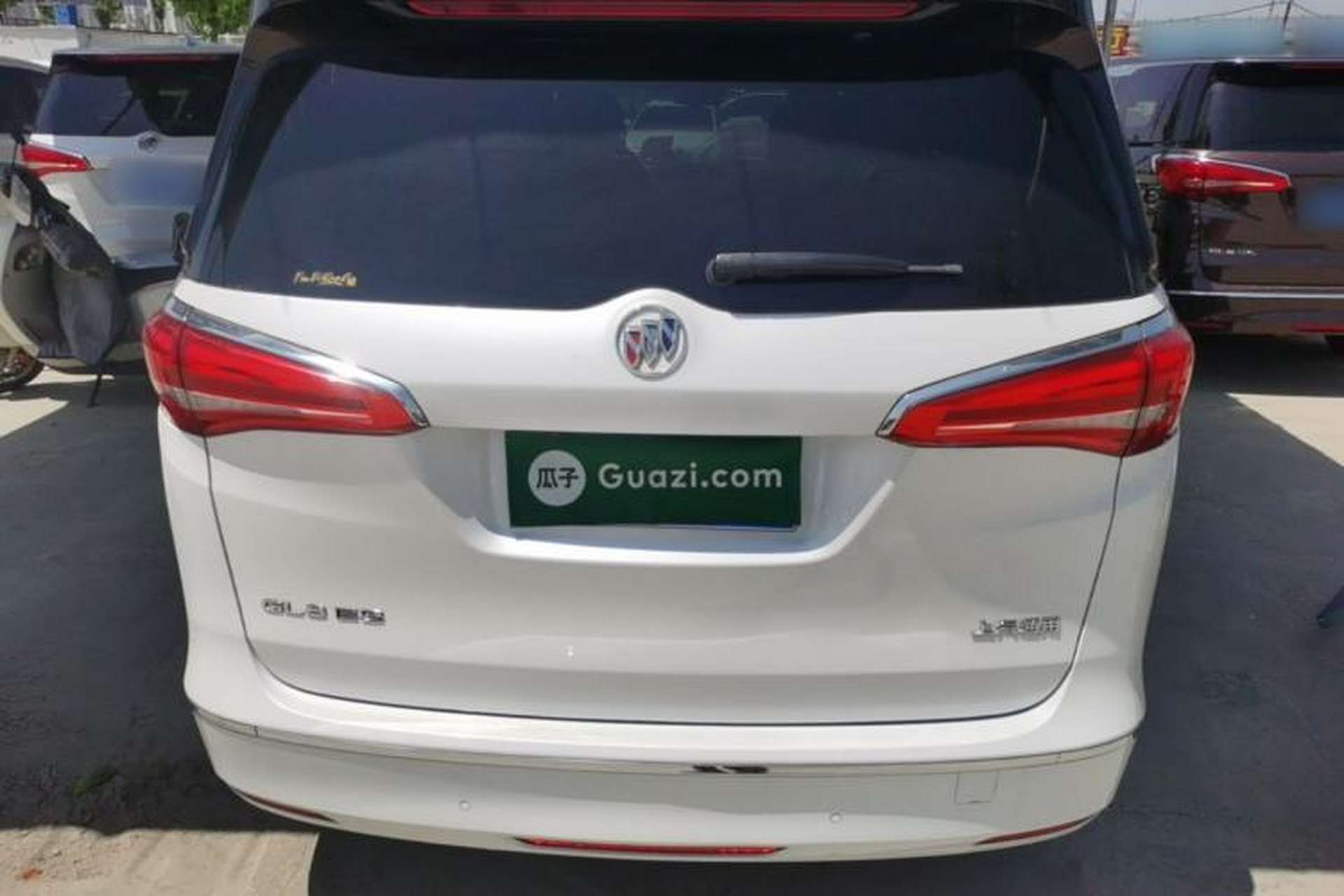 Used Buick GL8 2018 ES 28T Premium Model China VI Standard Rear