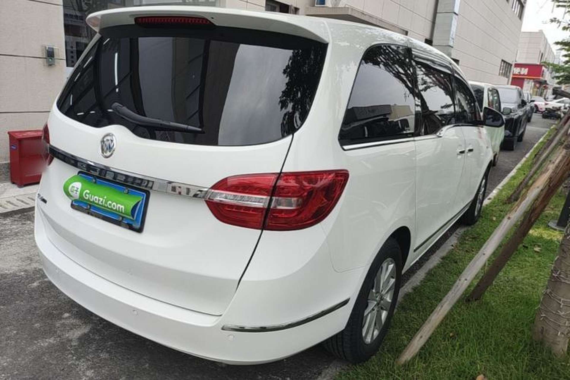 Used Buick GL8 2018 28T Prestige Version China VI Standard Rear Right 45 Deg