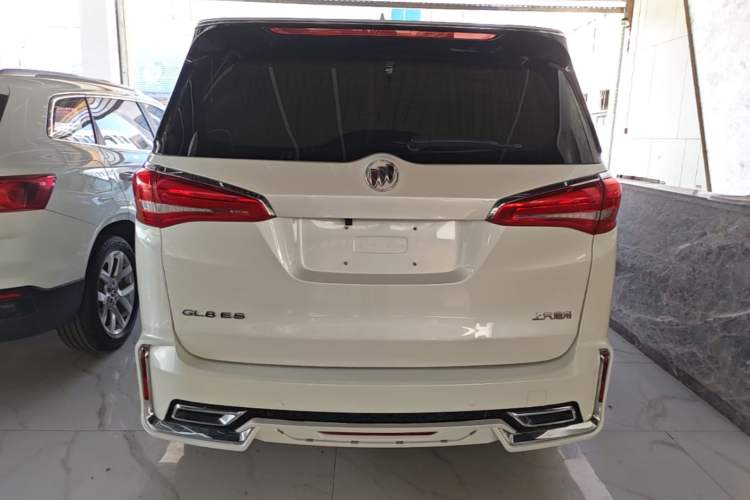 Used Buick GL8 2018 ES 28T Comfort Model China VI Standard Rear