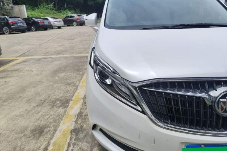 Used Buick GL8 2018 ES 28T Comfort Model China VI Standard Right Front Headlight