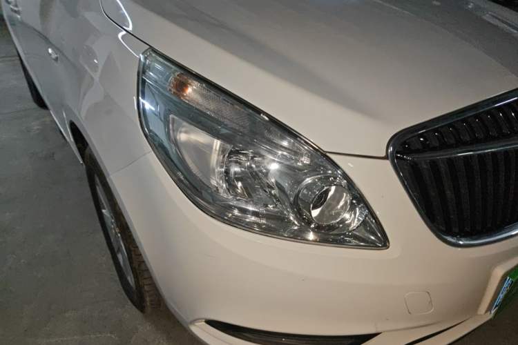 Used Buick GL8 2018 28T Luxury Model China VI Standard Right Front Headlight