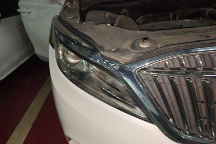 Used Buick GL8 2018 ES 28T Comfort Model China VI Standard Right Front Headlight
