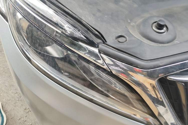 Used Buick GL8 2018 ES 28T Comfort Model China VI Standard Right Front Headlight