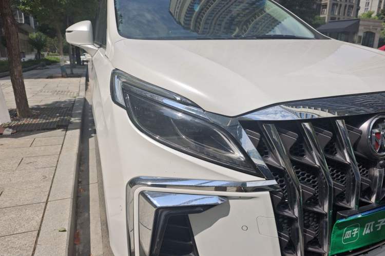 Used Buick GL8 2018 ES 28T Comfort Model China VI Standard Right Front Headlight