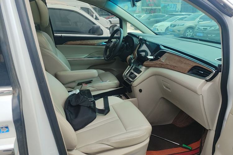 Used Buick GL8 2018 ES 28T Comfort Model China VI Standard Right Front Seat