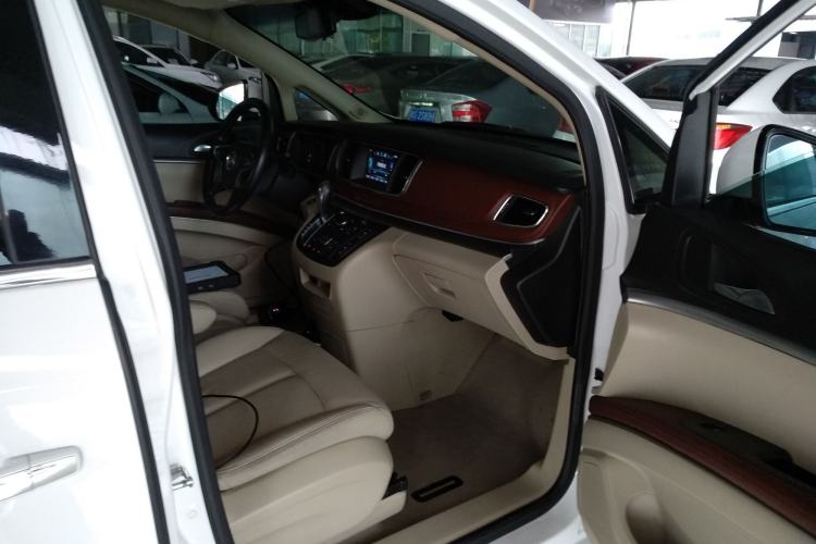 Used Buick GL8 2018 28T Luxury Model China VI Standard Right Front Seat