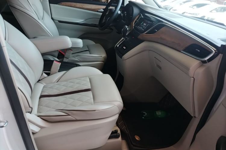 Used Buick GL8 2018 ES 28T Comfort Model China VI Standard Right Front Seat