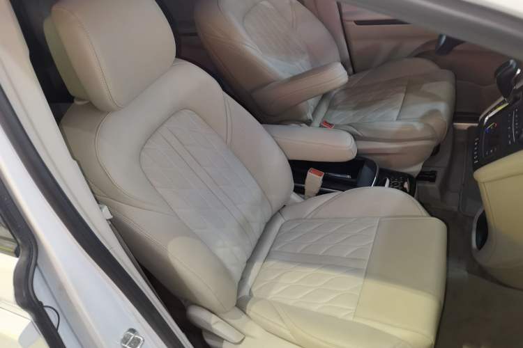 Used Buick GL8 2018 ES 28T Comfort Model China VI Standard Right Front Seat