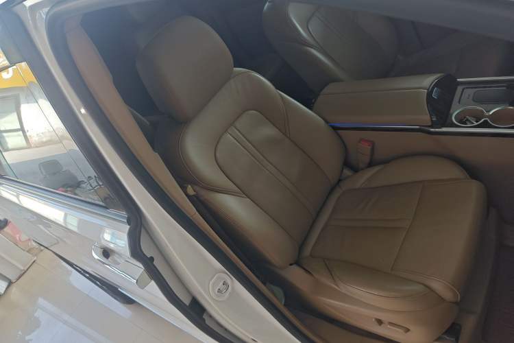 Used Buick GL8 2018 ES 28T Flagship Model China VI Standard Right Front Seat
