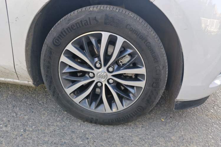 Used Buick GL8 2018 ES 28T Luxury Model China VI Standard Right Front Wheel Hub