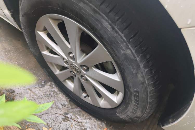 Used Buick GL8 2018 28T Comfort Model China VI Standard Right Front Wheel Hub
