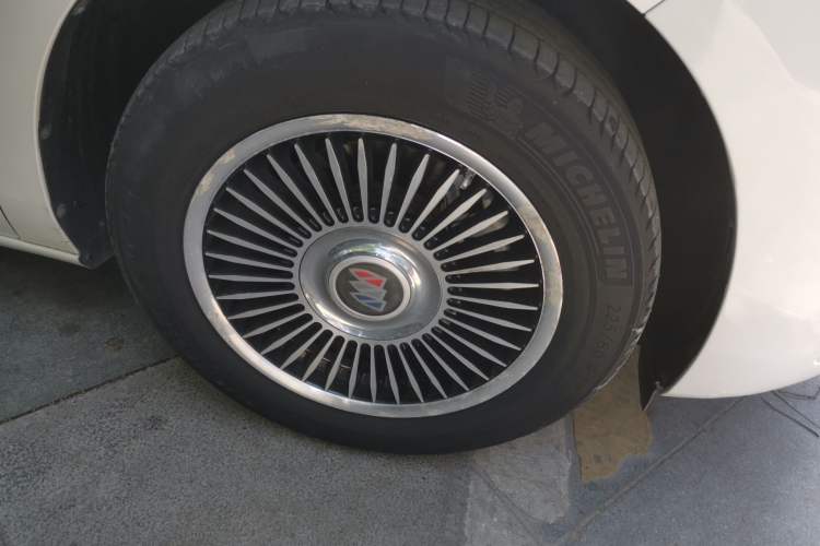 Used Buick GL8 2018 ES 28T Comfort Model China VI Standard Right Front Wheel Hub