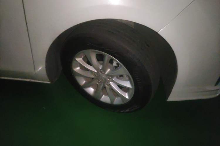 Used Buick GL8 2018 ES 28T Comfort Model China VI Standard Right Front Wheel Hub
