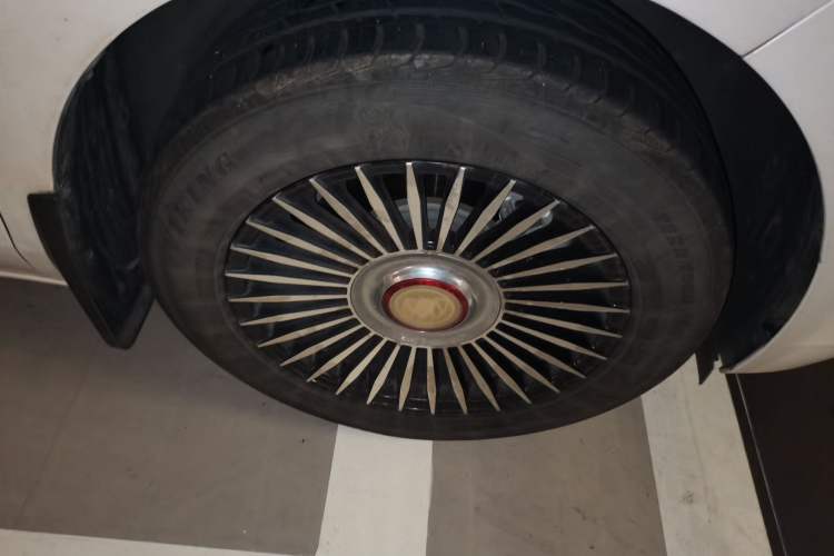 Used Buick GL8 2018 ES 28T Comfort Model China VI Standard Right Front Wheel Hub