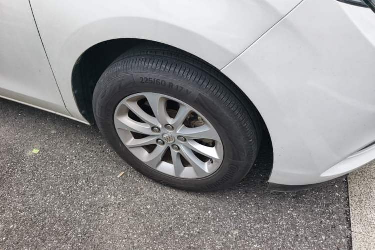 Used Buick GL8 2018 ES 28T Comfort Model China VI Standard Right Front Wheel Hub
