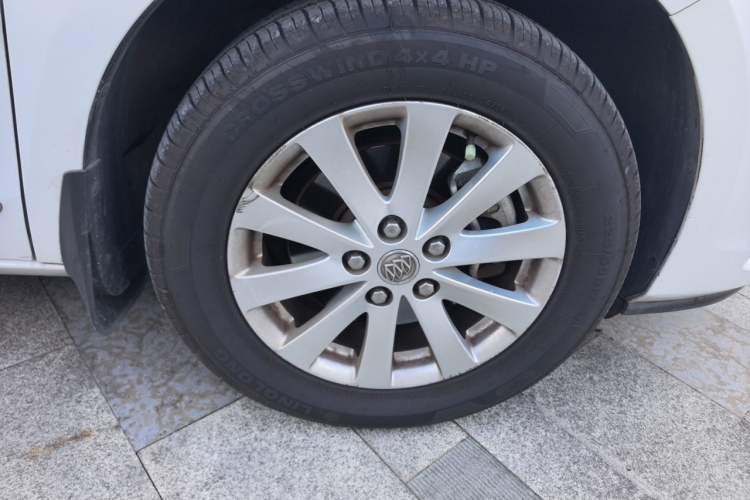 Used Buick GL8 2018 28T Luxury Model China VI Standard Right Front Wheel Hub