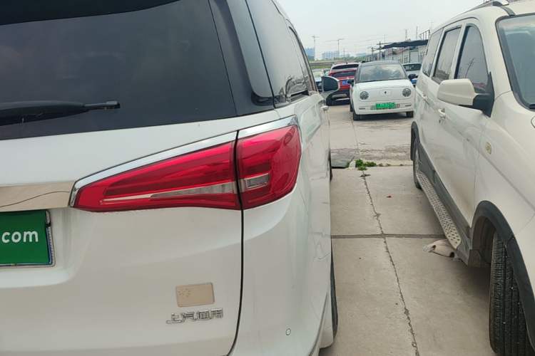 Used Buick GL8 2018 ES 28T Comfort Model China VI Standard Right Rear Taillight